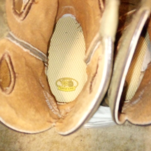 Dan Post Boots Boot Barn, 8,1/2 brown, 42&1/2 inches tall - Picture 4 of 6